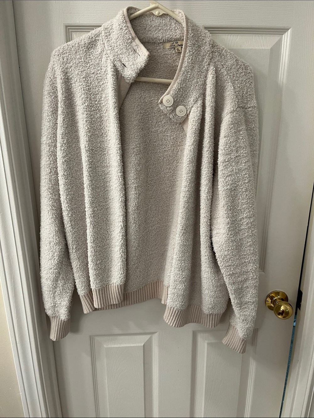 Cozy Cream Textured Cardigan with Button Collar